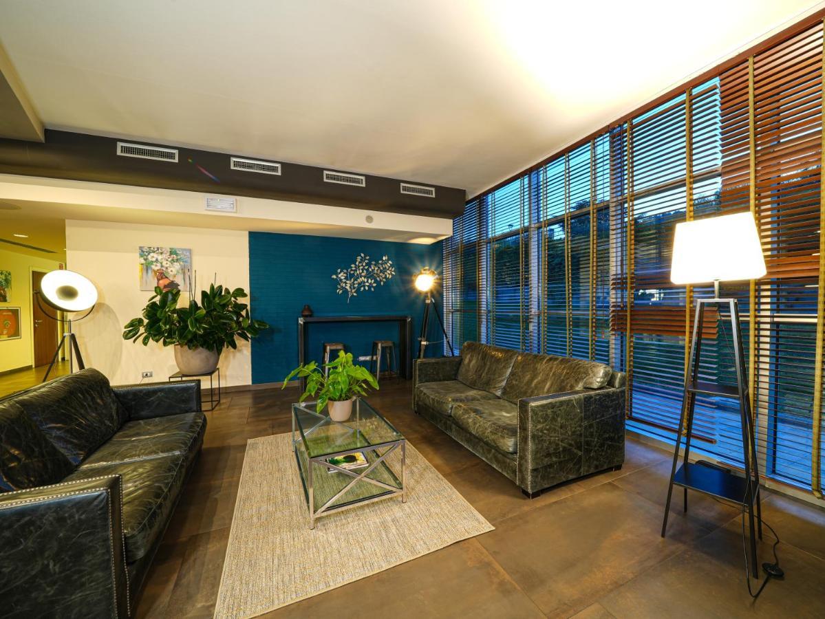 La Meridiana Bleisure Hotel Перуджа Екстериор снимка